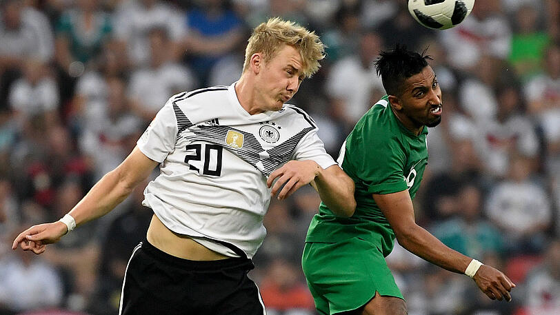 JULIAN BRANDT - OHNE NOTE.
Ab der 74. Minute für Müller drin. Gleich mit guter Chance.