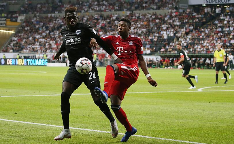 DAVID ALABA - NOTE 2: Ribérys Hintermann mit gutem Aktionsradius, trieb nach vorne an und sicherte seine linke Abwehrseite souverän ab. Bereitete, mit gütiger Unterstützung von Rönnow, das 4:0 vor. Musste nach Foul von da Costa in die Kabine gebracht werden (79.), konnte nicht selbst laufen.
