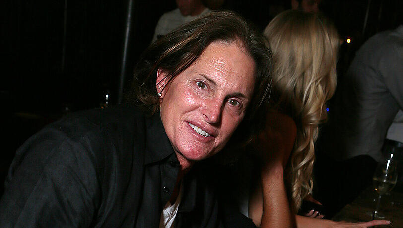 Bruce Jenner - noch vergleichsweise männlich - beim Geburtstag seines Sohnes Brody Bruce Jenner - noch vergleichsweise männlich - beim Geburtstag seines Sohnes Brody