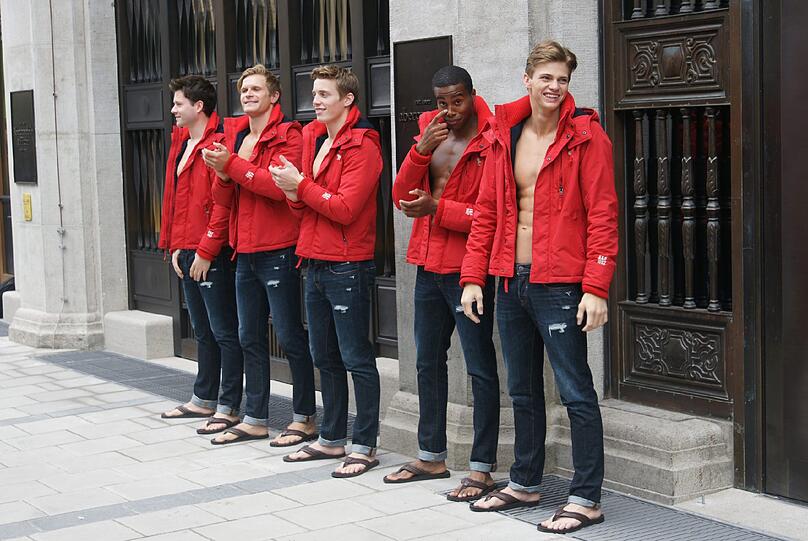 Abercrombie and Fitch: Bilder vom Laden in München