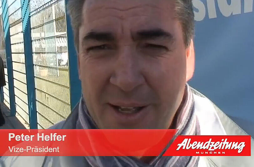 Peter Helfer spricht vom drohenden Geisterspiel für die Löwen.