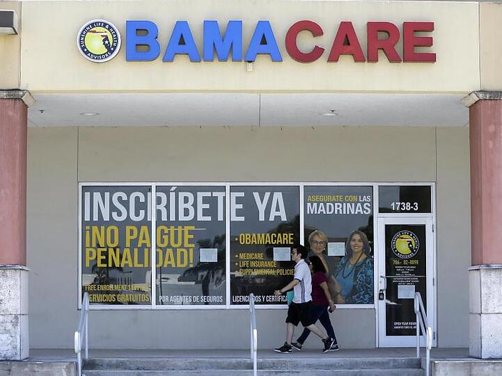 Apotheke in Florida mit der Aufschrift "Obamacare".