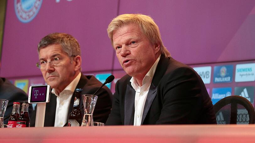 Präsident Herbert Hainer (l.) und Vorstandsmitglied Oliver Kahn vom FC Bayern