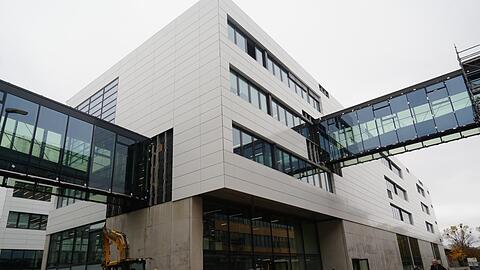 Auf dem SWM-Campus in Moosach ist ein Ausbildungszentrum und eine Kfz-Werkstatt für den Fuhrpark des Konzerns entstanden.