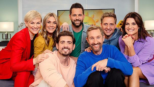 Matthias Killing mit seinen Kollegen vom "Sat.1-Frühstücksfernsehen". Matthias Killing mit seinen Kollegen vom "Sat.1-Frühstücksfernsehen".