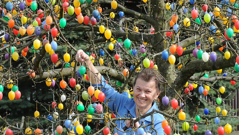 Der ein oder andere kann im nächsten Jahr zu Ostern den eigenen Garten festlich schmücken – wenn er sich in den nächsten Monaten fürs eigene Heim entscheidet. Der ein oder andere kann im nächsten Jahr zu Ostern den eigenen Garten festlich schmücken – wenn er sich in den nächsten Monaten fürs eigene Heim entscheidet.