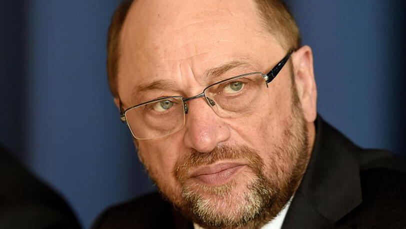 Nach Ansicht des BDA sind viele Vorschläge des SPD-Kanzlerkandidaten "ohne präzise Kenntnis der Zahlen oder der Rechtslage in Deutschland formuliert". Nach Ansicht des BDA sind viele Vorschläge des SPD-Kanzlerkandidaten "ohne präzise Kenntnis der Zahlen oder der Rechtslage in Deutschland formuliert".