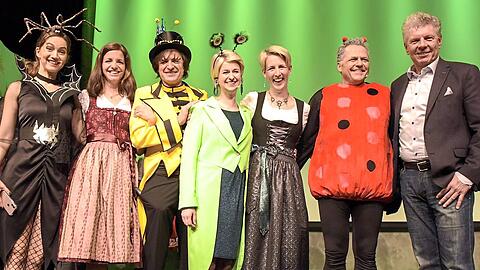 Von links: Kristin Sikder, Kristina Frank, Winfried Frey, Elisabeth Grünebach, Katrin Habenschaden, Werner Hartmann, Dieter Reiter.