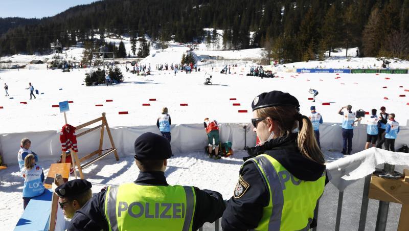 Bei der Nordischen Ski-WM in Seefeld gab es Razzien. Bei der Nordischen Ski-WM in Seefeld gab es Razzien.