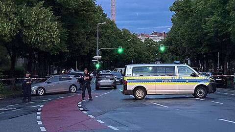 Die Polizei sperrte den Tatort ab.