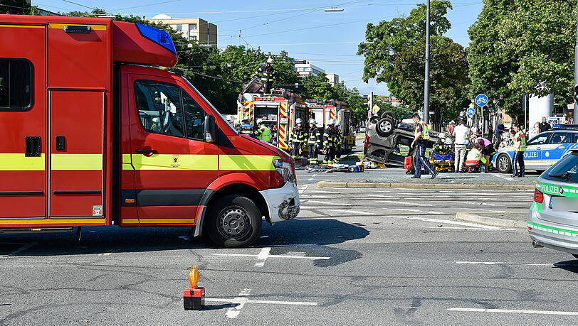Bei dem Unfall wurde eine Person leicht verletzt.