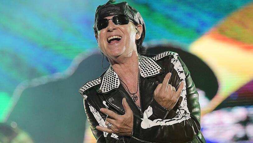 Klaus Meine steht mit den Scorpions immer noch erfolgreich auf der Bühne.