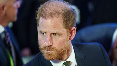 Auch ein Besuch bei einem von ihm gegr&uuml;ndeten Sportwettbewerb steht auf dem Programm.