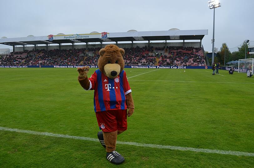 Die Bilder vom Spiel der Bayern gegen die Paulaner Traumelf in Unterhaching