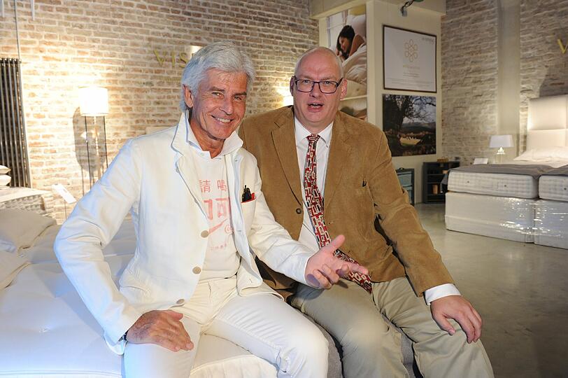 Frederic Meisner mit dem Schlafforscher Dr. Neil Stanley