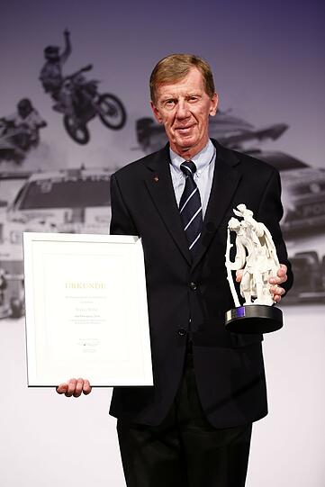 Walter Röhrl mit dem Ehrenpreis für sein Lebenswerk