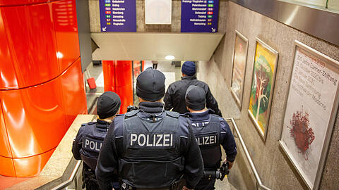 Die Kriminalität am Münchner Hauptbahnhof nahm in den vergangenen fünf Jahren deutlich zu. Noch deutlicher ist der Anstieg am Nürnberger Hauptbahnhof.