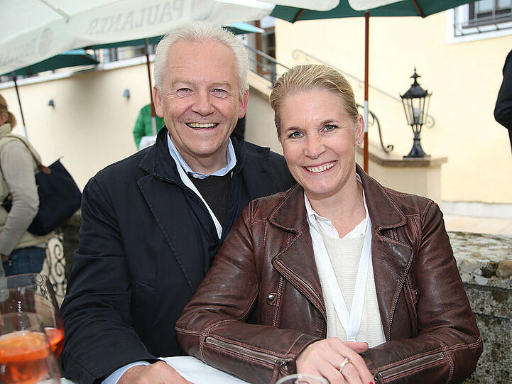 Strahlendes Paar: Rüdiger Grube und Cornelia Poletto bei einer Veranstaltung im Mai