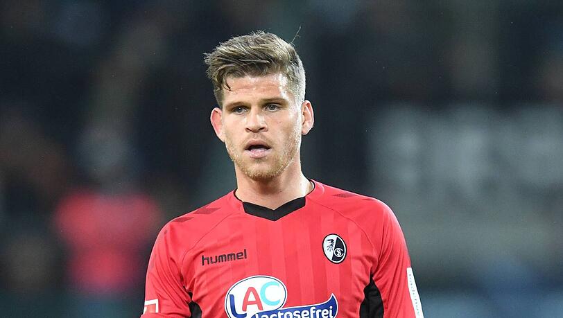 Florian Niederlechner 2019 im Trikot vom SC Freiburg Florian Niederlechner 2019 im Trikot vom SC Freiburg