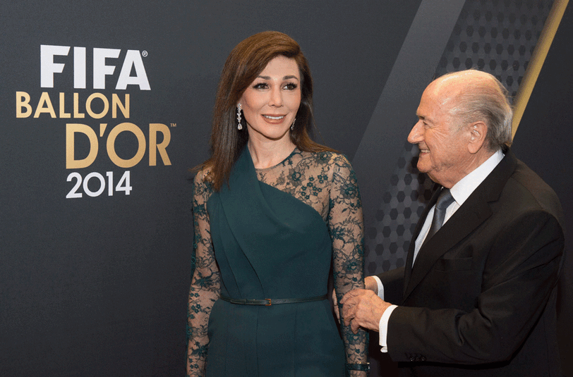 FIFA-Präsident Joseph S. Blatter kommt mit seiner Freundin Linda Barras zur Gala in Zürich.