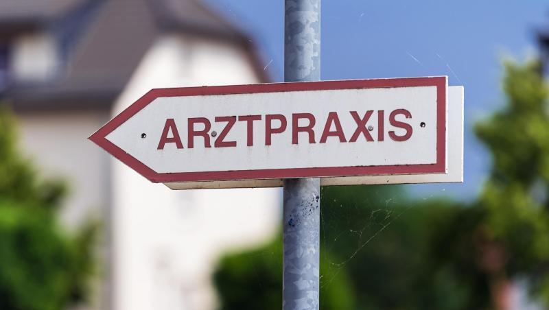 Mit dem Ende der Impf-Priorisierung erwarten die Arztpraxen in Deutschland einen großen Ansturm.