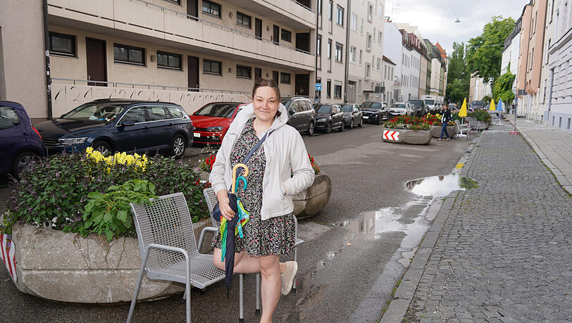 Franziska Klein fände ein paar Wanderbäume nett. Franziska Klein fände ein paar Wanderbäume nett.