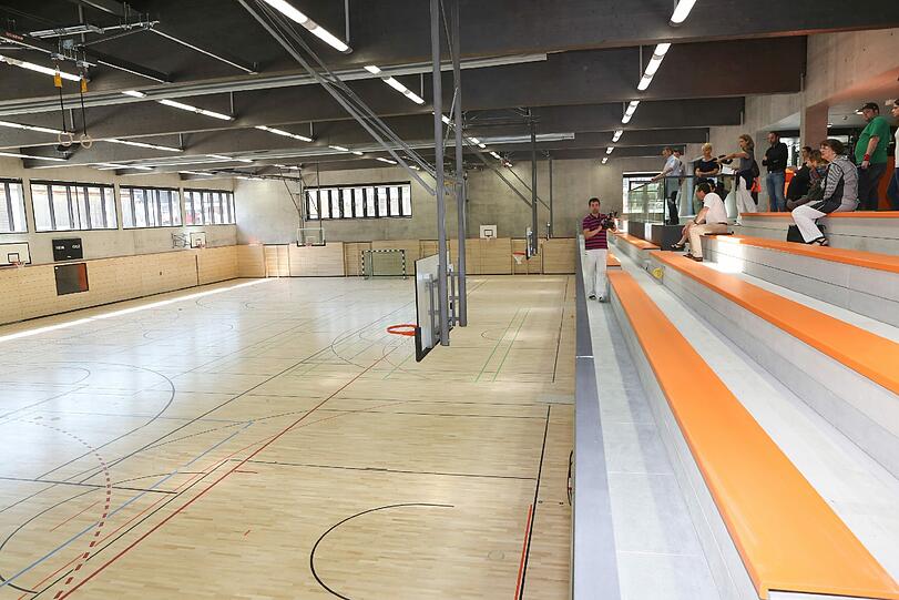 Die Turnhalle des neuen Gymnasiums in Trudering.