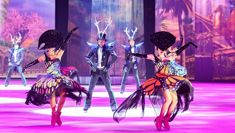 Mit ATLANTIS bringt HOLIDAY ON ICE die Geschichte des versunkenen Paradieses aufs Eis - Impressionen von einer Show der Extraklasse. Mit ATLANTIS bringt HOLIDAY ON ICE die Geschichte des versunkenen Paradieses aufs Eis - Impressionen von einer Show der Extraklasse.