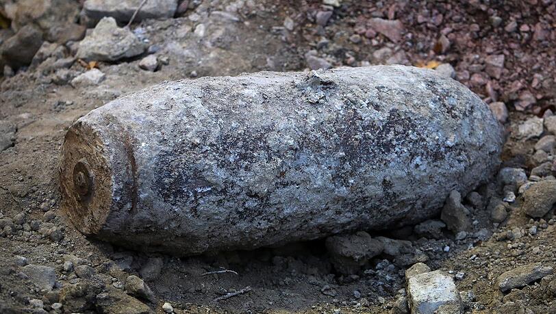 Die Fliegerbombe wurde auf einer Baustelle in Freimann gefunden. (Symbolbild) Die Fliegerbombe wurde auf einer Baustelle in Freimann gefunden. (Symbolbild)