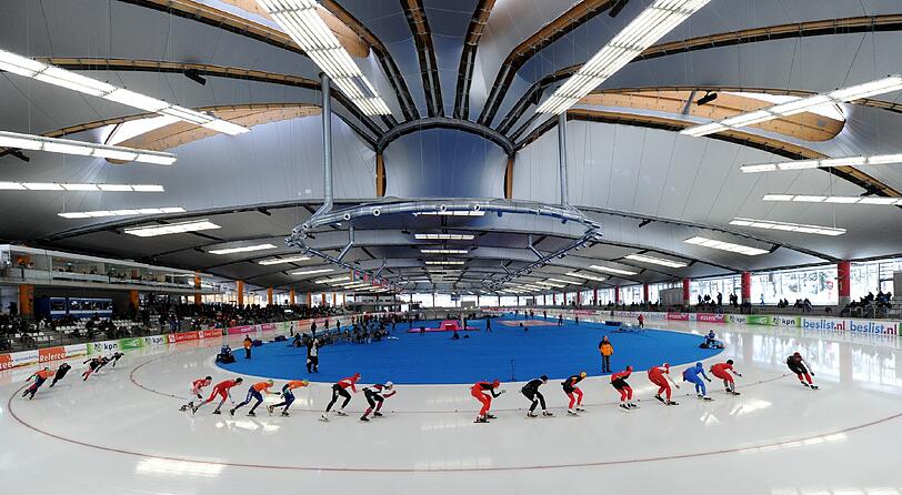 Die Max-Aicher-Arena in Innzell: In dem Eisstadion soll für die Olympischen Winterspiele 2022 ein Medienzentrum entstehen