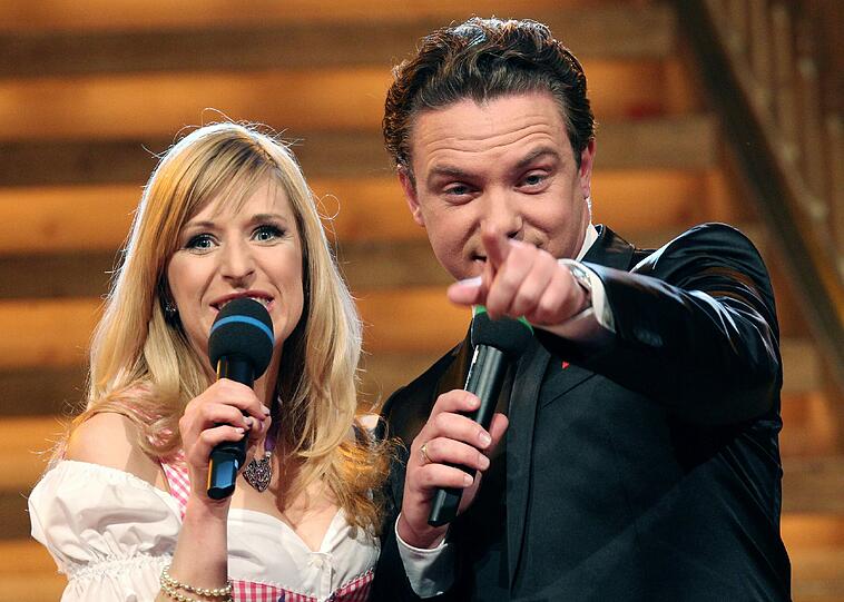 Sehen Sie hier mehr Bilder von Schlagerstar Stefanie Hertel!
