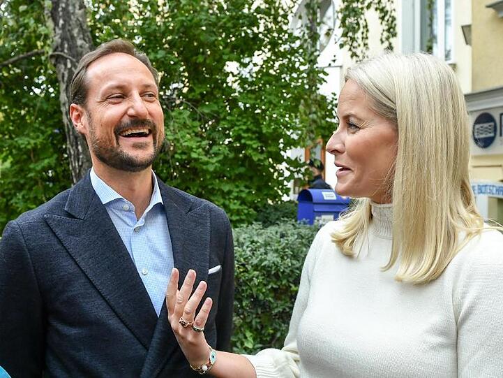 Prinz Haakon und Kronprinzessin Mette-Marit in Berlin.