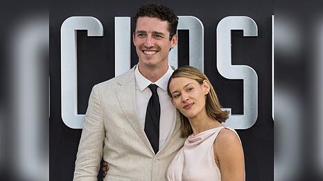 Destry Allyn Spielberg und ihr Mann Jake Herskowitz bei einer Premiere.
