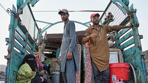 Die Afghaninnen und Afghanen, die bereits eine Aufnahmezusage haben, fürchten, von Pakistan nach Afghanistan abgeschoben zu werden. (Archivfoto)