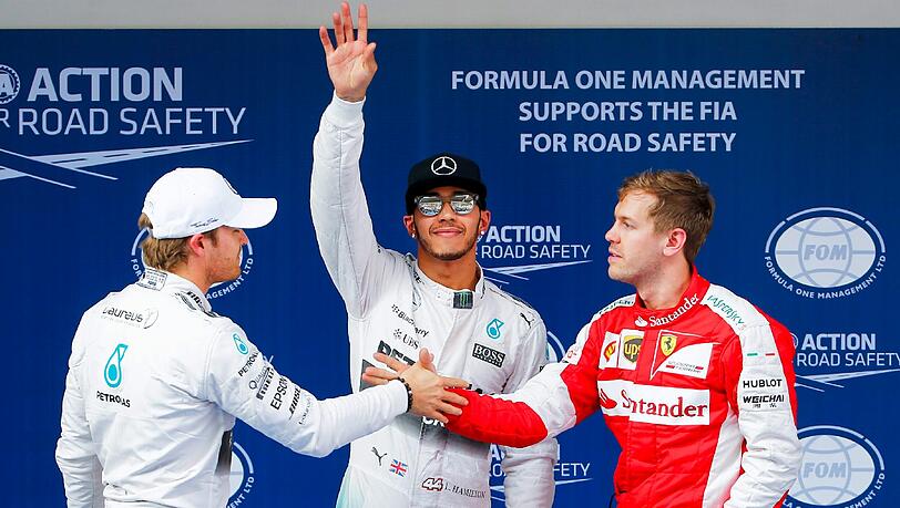Lewis Hamilton ist in China souverän auf den ersten Platz gefahren Lewis Hamilton ist in China souverän auf den ersten Platz gefahren