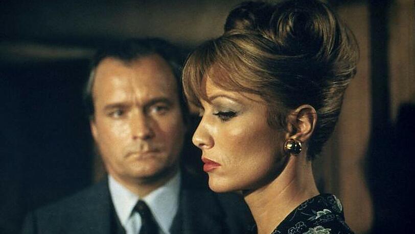 Stéphane Audran ist tot: Die Schauspielerin (hier in einer Szene mit Michel Bouquet im Film "Die untreue Frau") starb im Alter von 85 Jahren.