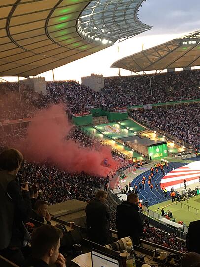Bild mit Unterschrift