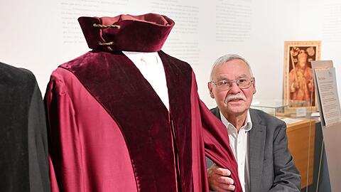 Detlev Fischer leitet das rechtshistorische Museum in Karlsruhe.