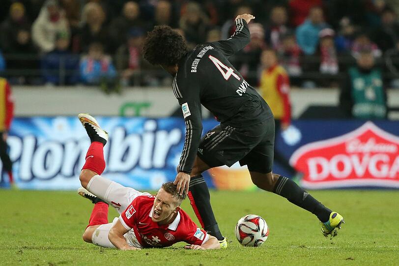 Dante: Note: 3-  Fällt im Vergleich zu Boateng etwas ab. War dennoch ein wichtiger Stabilisator in Bayerns Defensive.
