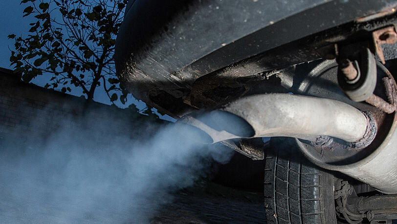 Alte Diesel aussperren oder nicht? Das Verwaltungsgericht München beschäftigt sich mit dem Lufreinhaltungsplan des Freistaats. Alte Diesel aussperren oder nicht? Das Verwaltungsgericht München beschäftigt sich mit dem Lufreinhaltungsplan des Freistaats.