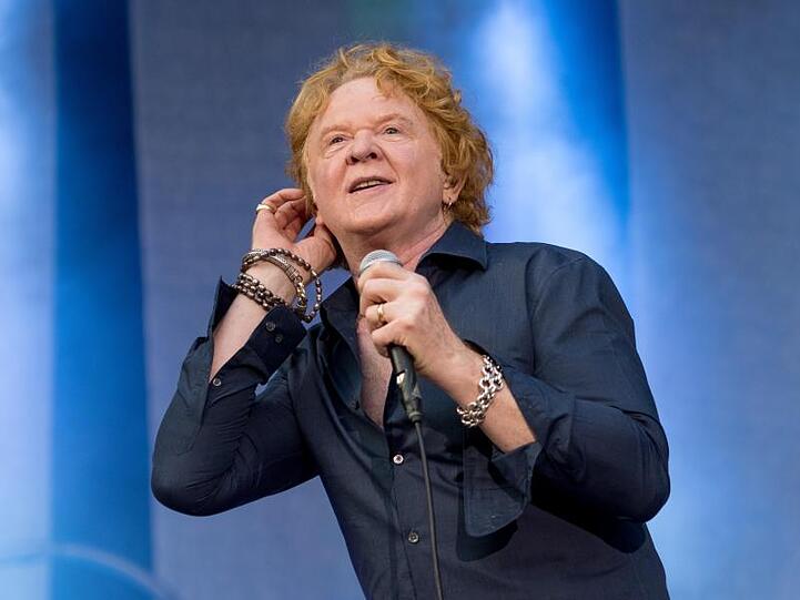 Michael "Mick" Hucknall ist vom Thema Brexit genervt.