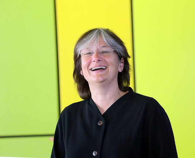 Susanne Asam (48) ist Direktorin des Truderinger Gymnasiums, das heute erstmals seine Pforten öffnet.