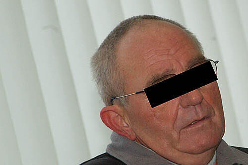 Hans-Peter L. (52) als lebende Abrissbirne.