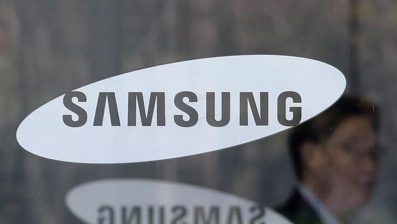 Der Elektronikhersteller Samsung überrascht mit einem höherem Quartalsgewinn als bislang angenommen. Der Elektronikhersteller Samsung überrascht mit einem höherem Quartalsgewinn als bislang angenommen.