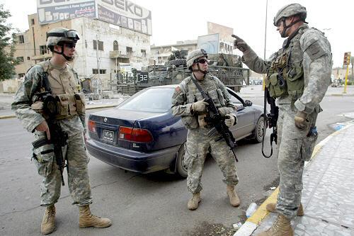 Noch gehören US-Soldaten in Bagdad zum Straßenbild