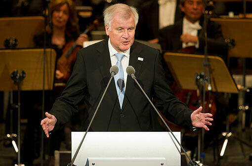 Ministerpräsident Horst Seehofer: Seine Rede zum Tag der Deutschen Einheit stellte die Techniker vor eine Herausforderung.