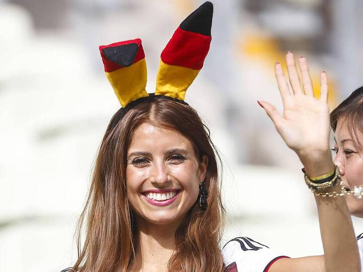 So sexy ist Cathy Fischer - Mehr Bilder...