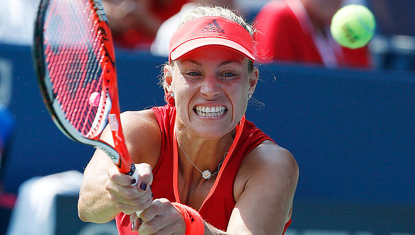 Angelique Kerber will ins Halbfinale des WTA-Turniers in Tokio. Angelique Kerber will ins Halbfinale des WTA-Turniers in Tokio.