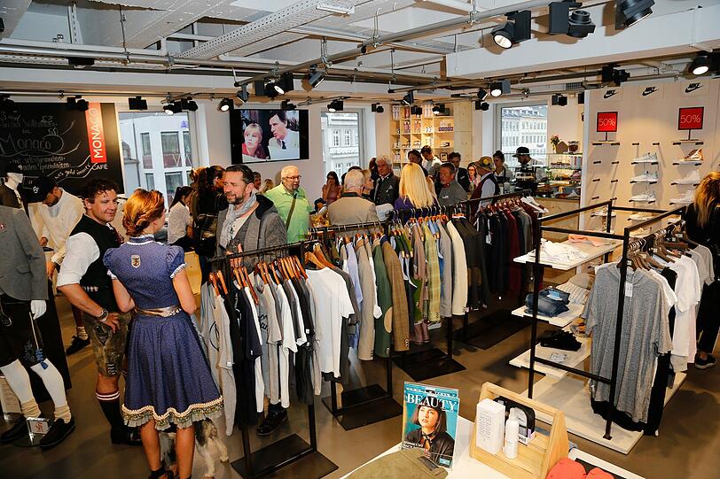 Im Shop bei Ludwig Beck sind auch die Janker und Westen von Frederic Meisner erhältlich