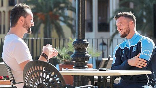 Quirin Molls Comebackplan Yoga Hilft Mir Weiter Abendzeitung Munchen